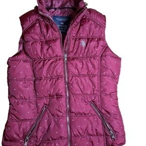 U.S. Polo Assn. Puffercore Preppy Burgundy Quilted Polka Dot Vest Women’s Med.